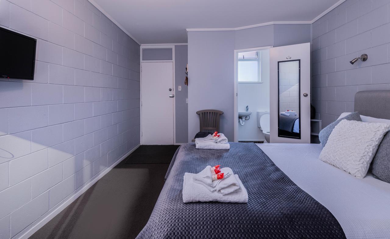 Waihi Beach Hotel מראה חיצוני תמונה